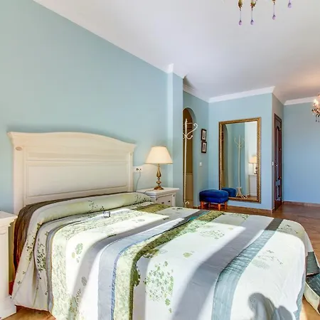 Delfin Villa